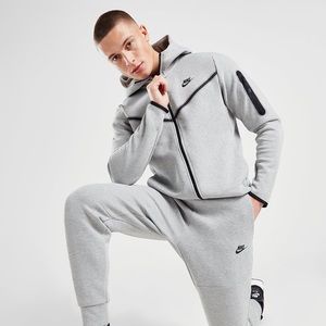 BRAND-NEW never worn NIKE Tech Fleece Set in grey. Top is XL and bottoms are L.